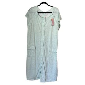 Kindred Bravely Mint Green Polka Dot Labor & Delivery Gown